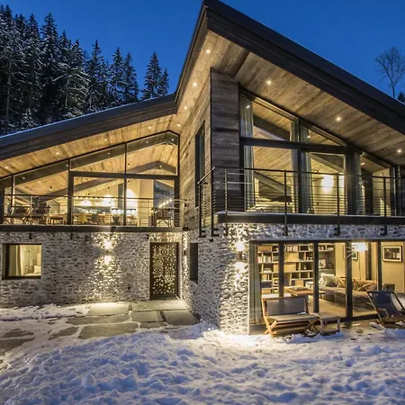 Onthe Rocks Chalet *