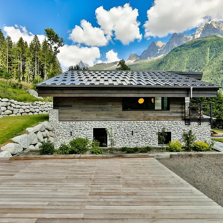 Chalet Onthe Rocks Chamonix