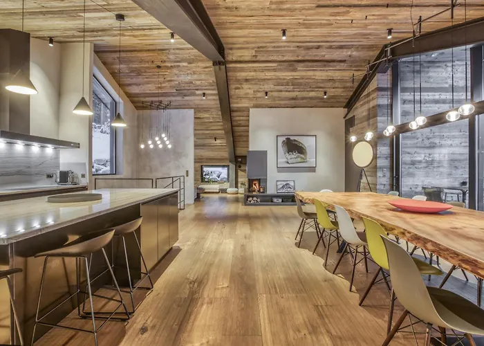 Chalet Onthe Rocks